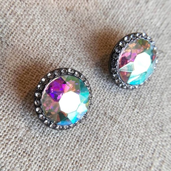 Stella & Dot Jewelry - Stella & Dot Confections Crystal studs